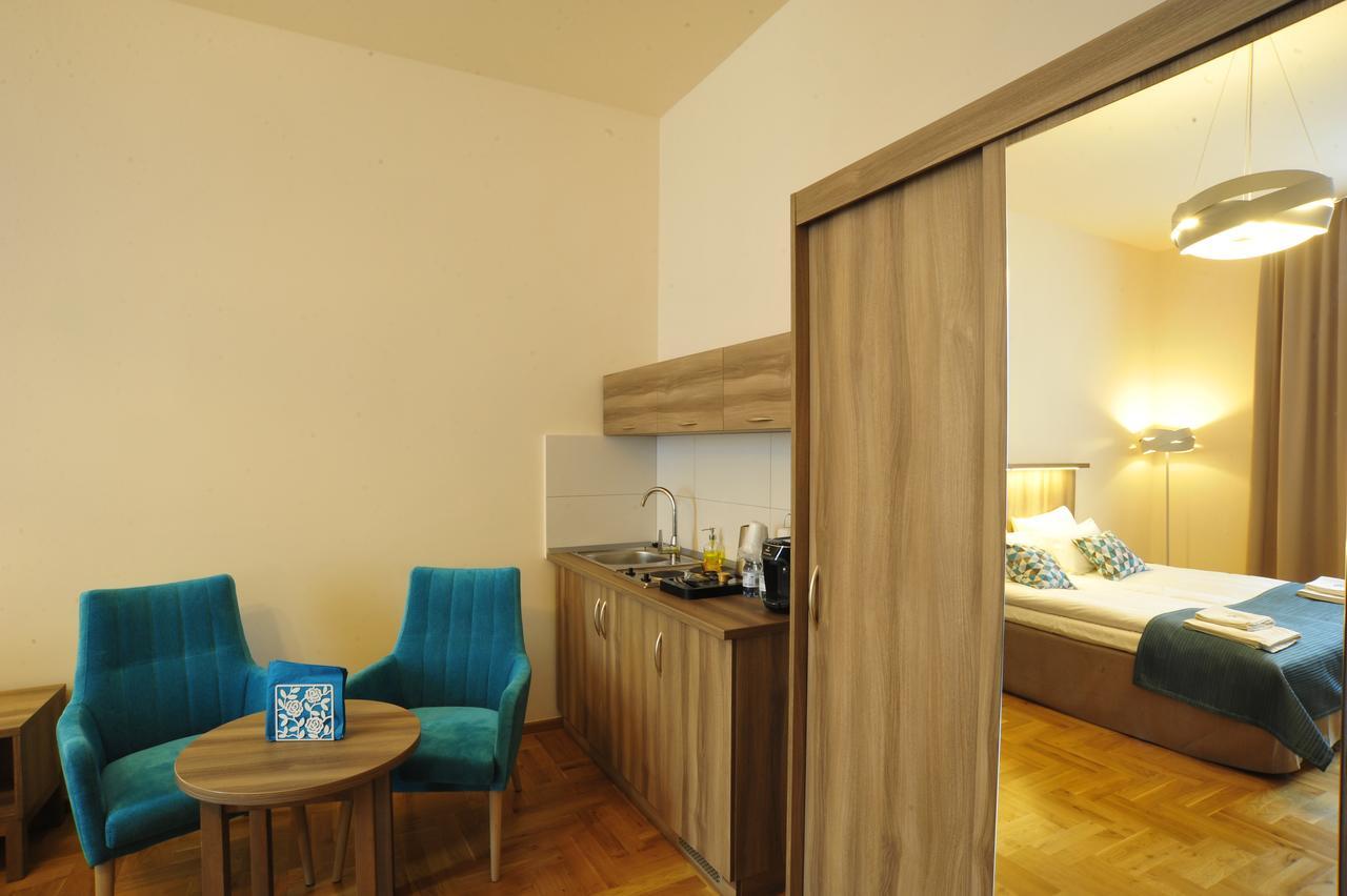Kosmopolita Apartments Krasków Eksteriør bilde