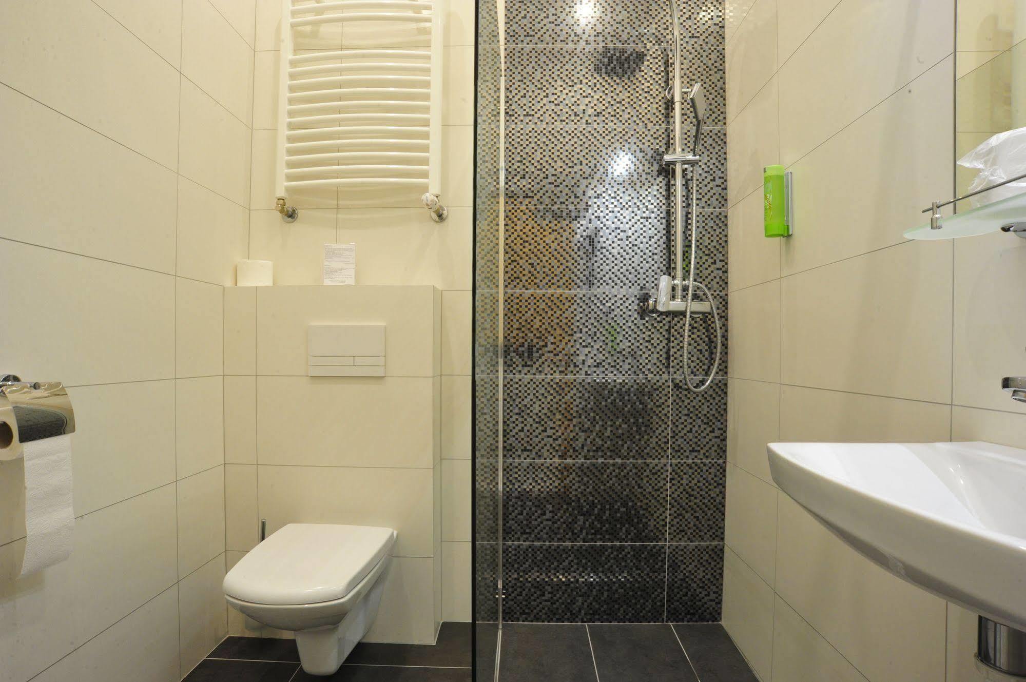 Kosmopolita Apartments Krasków Eksteriør bilde